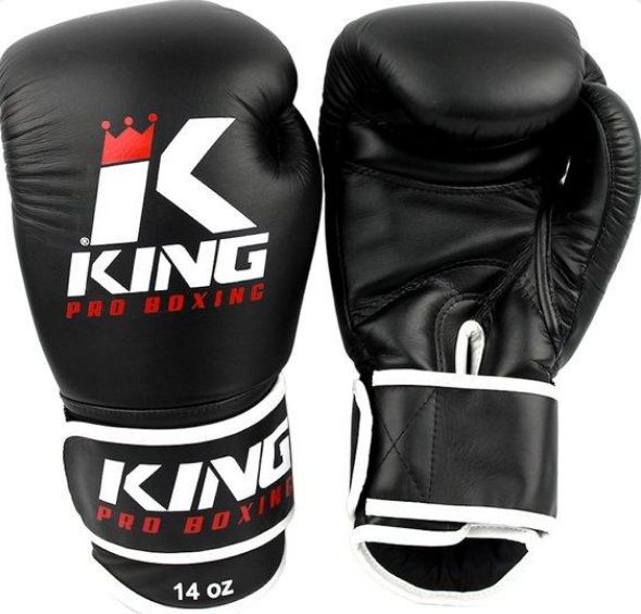 King Pro Boxing キングプロボクシング グローブ BG3 ノーエアー
　10〜16オンス